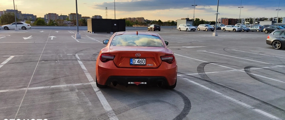 Toyota GT86 cena 65000 przebieg: 115000, rok produkcji 2015 z Wrocław małe 326